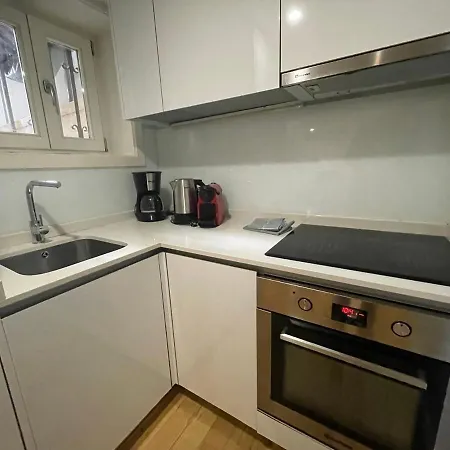 Torrinha Backyard New 아파트 *