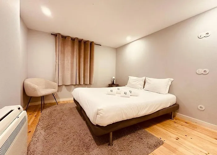 Torrinha Backyard New Apartment *