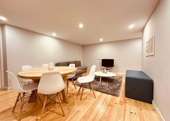 Apartment Torrinha Backyard New Porto